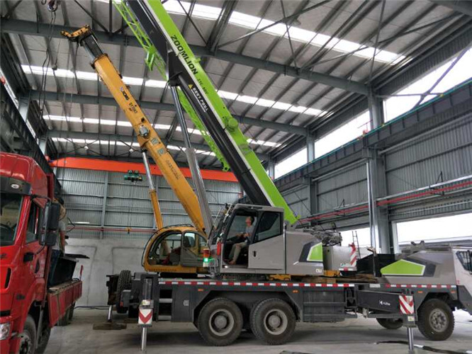 千山区高空车出租需要注意哪些安全事项？